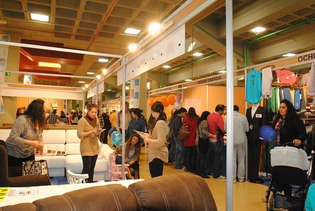 Permuta del 15 de agosto por el día 3 de marzo como festivo de apertura comercial en 2019