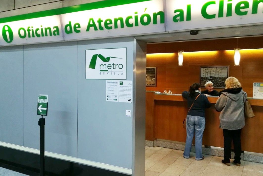 Metro de Sevilla ya atiende a sus usuarios vía WhatsApp