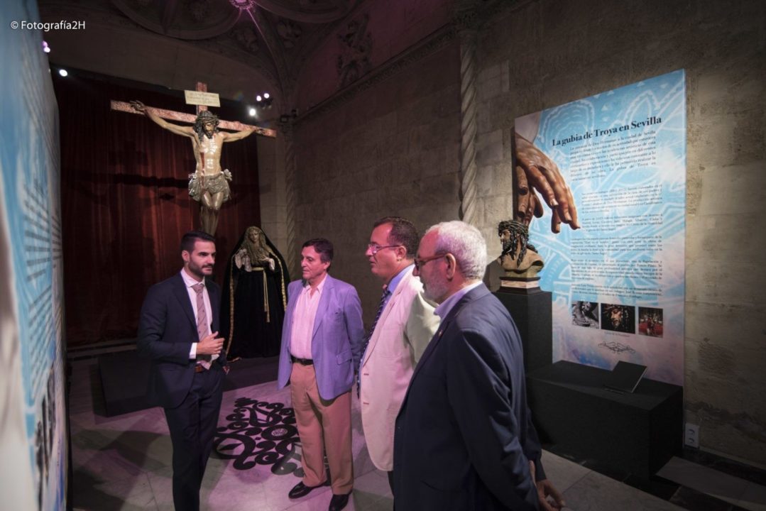 El escultor Antonio Luis Troya expone sus últimos trabajos en Sevilla