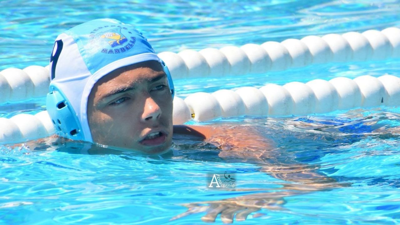 Primer refuerzo para el waterpolo masculino