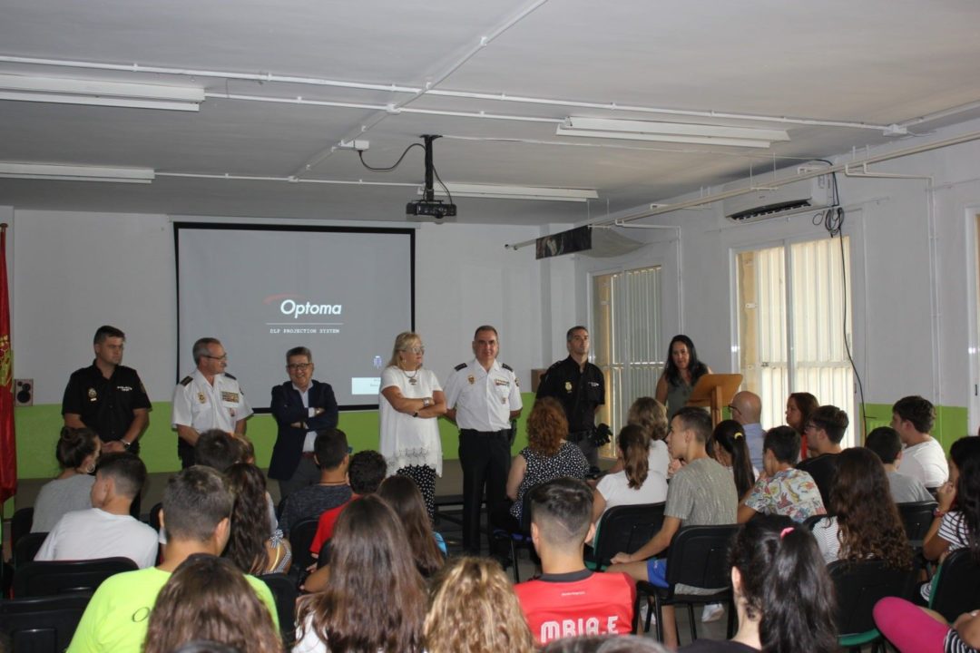 El IES Alvareda acoge el estreno del Plan Director
