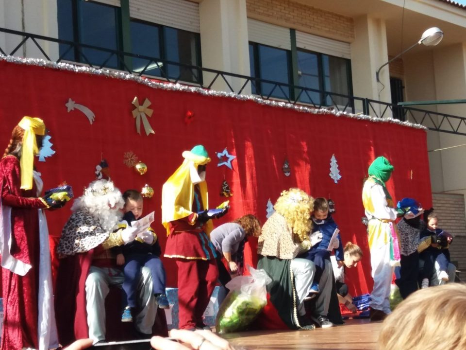 El espíritu navideño cerró el trimestre en las aulas