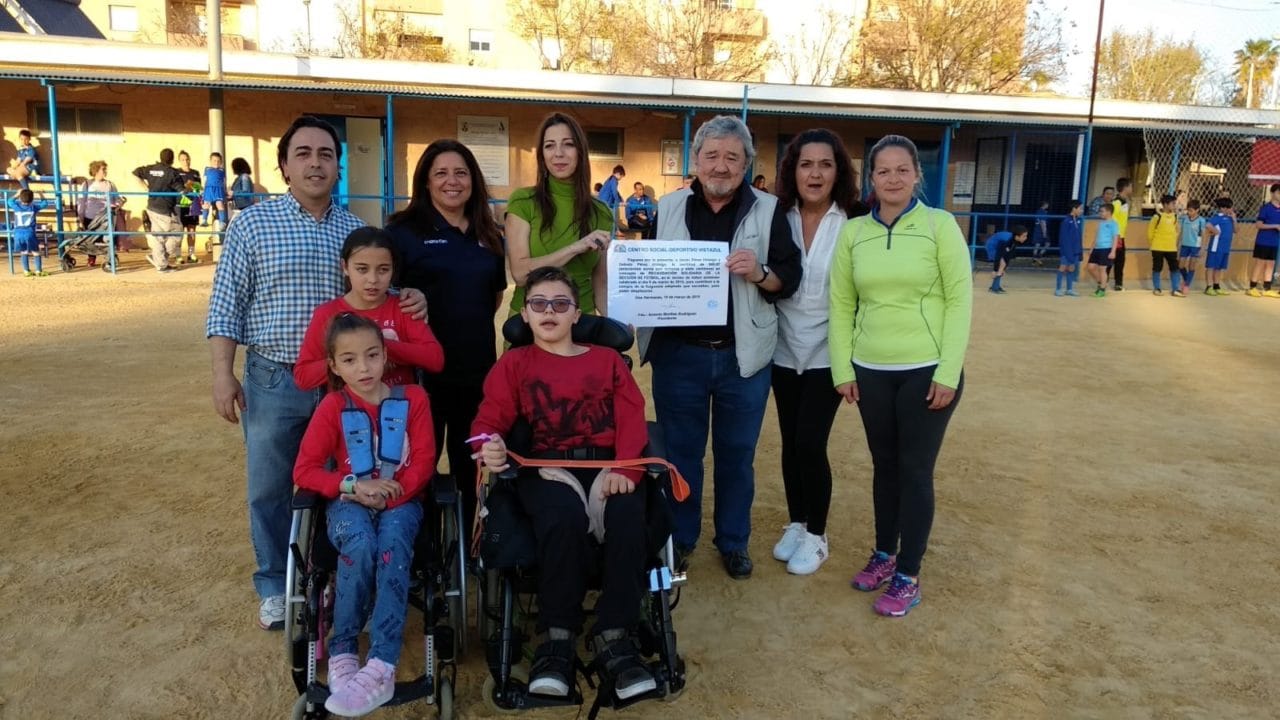 Sigue el movimiento solidario con Javier y Celeste