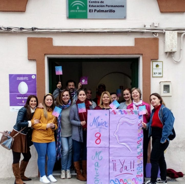 El CEPER El Palmarillo construye su ‘Puerta Violeta’
