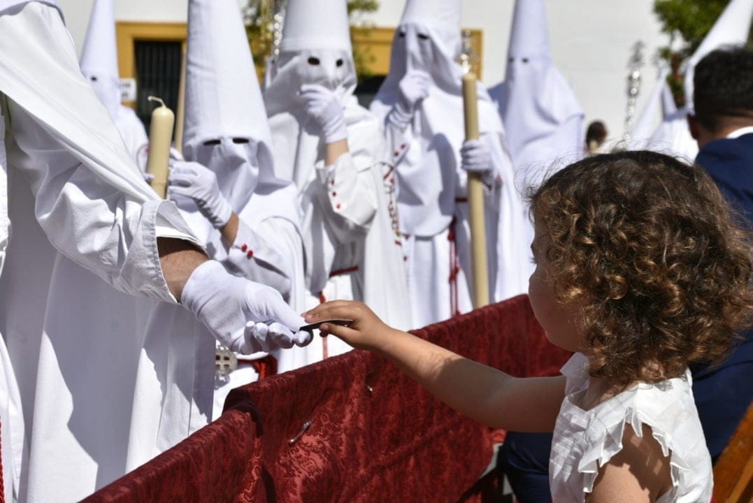 La suspensión de la Semana Santa pendiente de una reunión