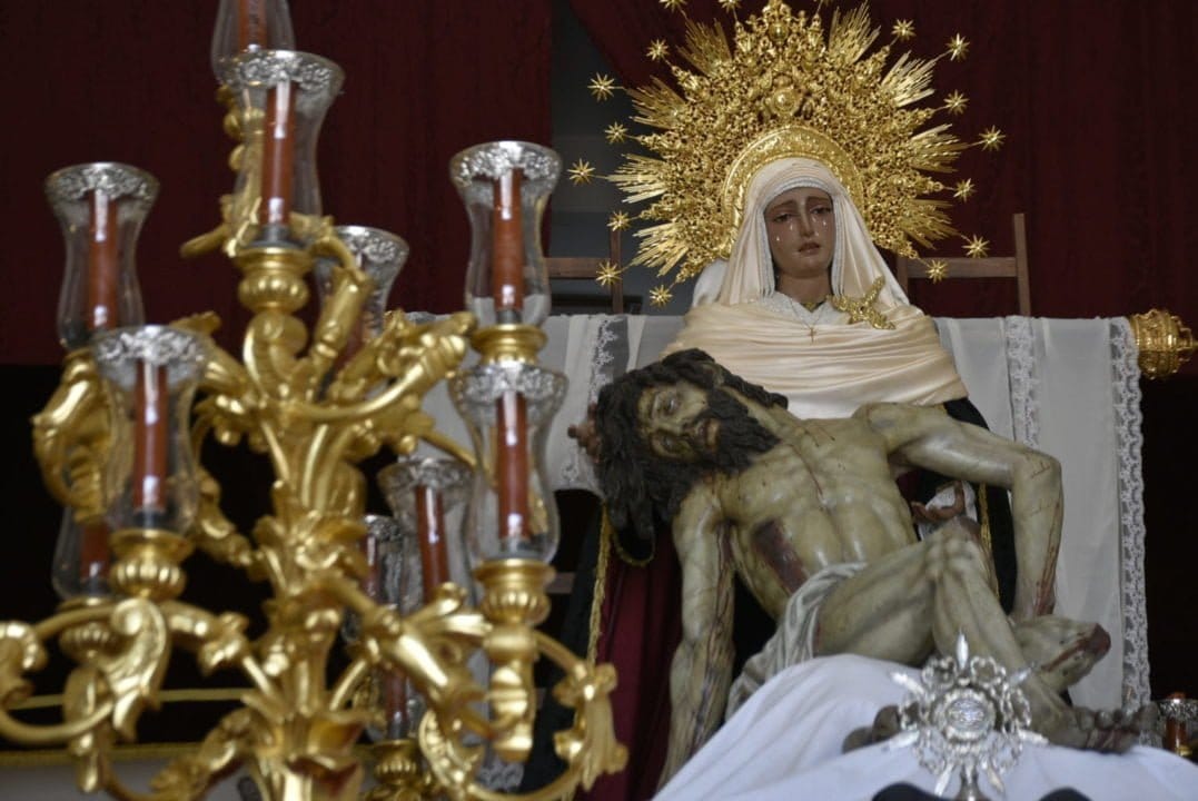 Vía-Crucis virtual en un Viernes Santo sin Amargura en la calle
