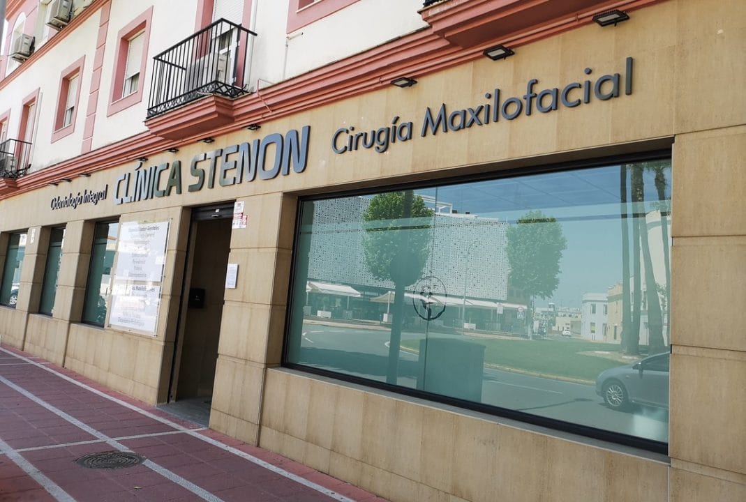 Clínica Stenon inaugura sus instalaciones de cirugía maxilofacial