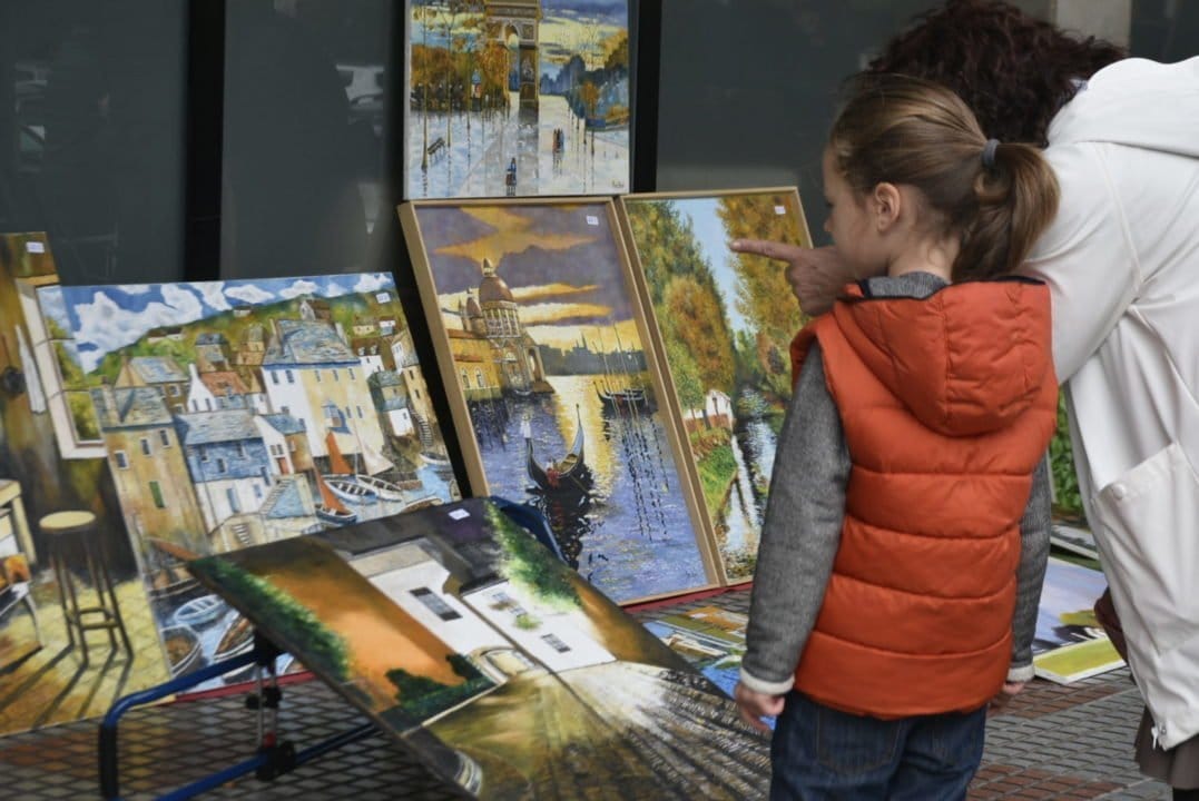 Domingo de Pasión sin muestra de artes plástica al aire libre