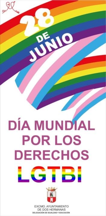 El Día de los Derechos LGTBI en banderolas y paneles informativos
