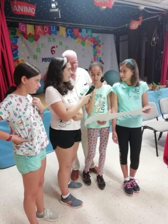 Un empresario nazareno visita el Colegio Maestro Enrique Díaz Ferreras
