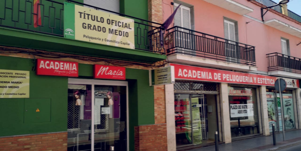 Últimas plazas de Academia María para el Título Oficial de Grado Medio