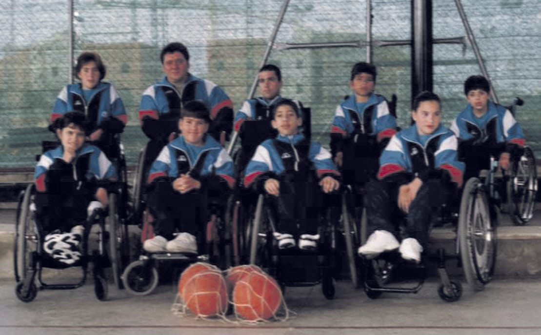 La escuela deportiva de baloncesto en silla de ruedas cumple 20 años