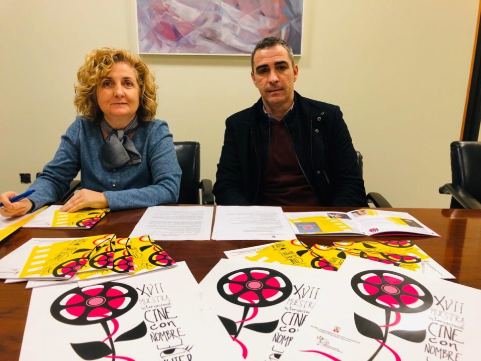 Con nombre de Mujer homenajea al cine mudo en su inauguración