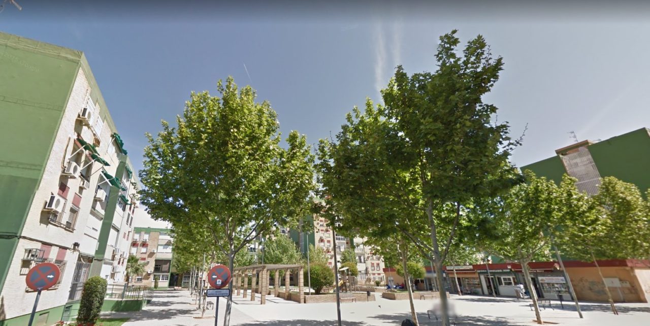 Muere al precipitarse de la fachada de un edificio en Montequinto