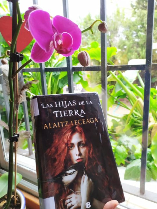 ¿Tú qué libro lees durante la cuarentena por el Coronavirus?