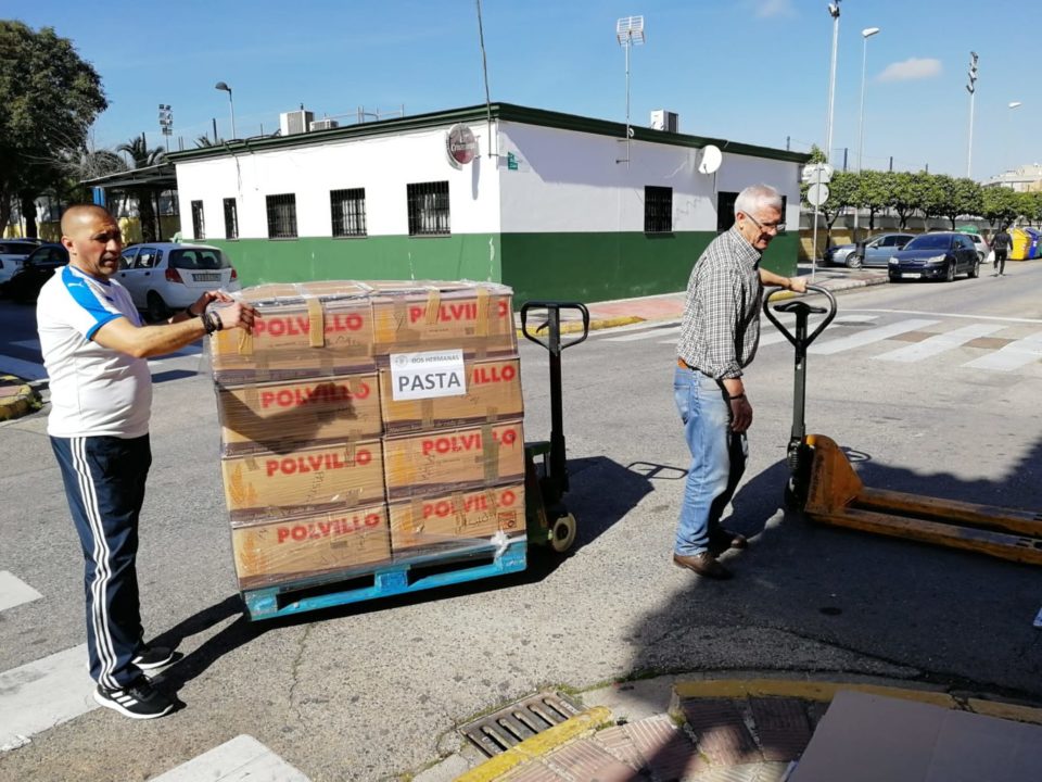 La Caravana por la Paz se cierra con más de 10.000 kilos de alimentos