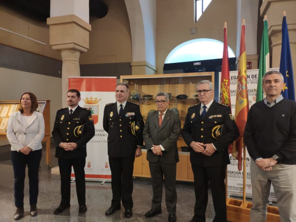 La historia de la Policía Nacional en una exposición en La Almona