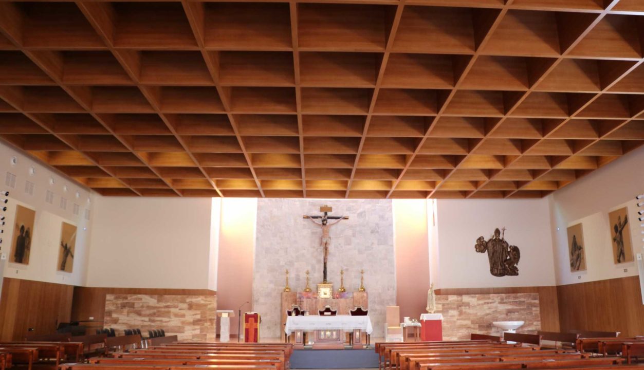 Consagración del nuevo templo de San Juan Pablo II en Olivar de Quintos