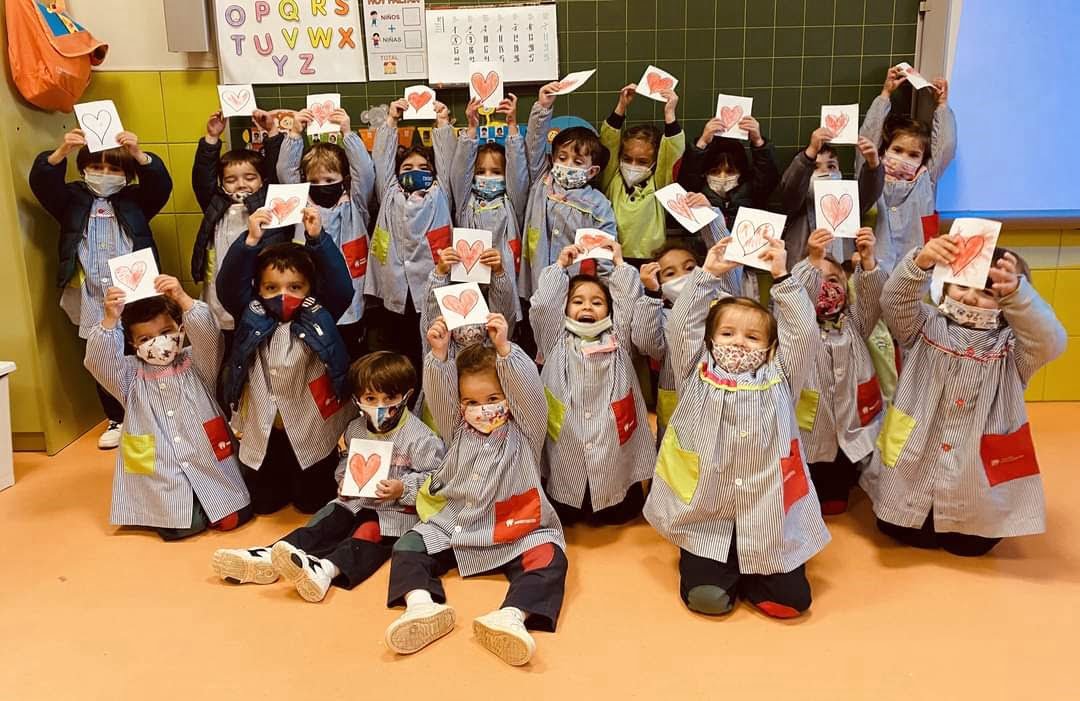 Día de la Tarjeta Solidaria con el Centro Zagal de Costa de Marfil
