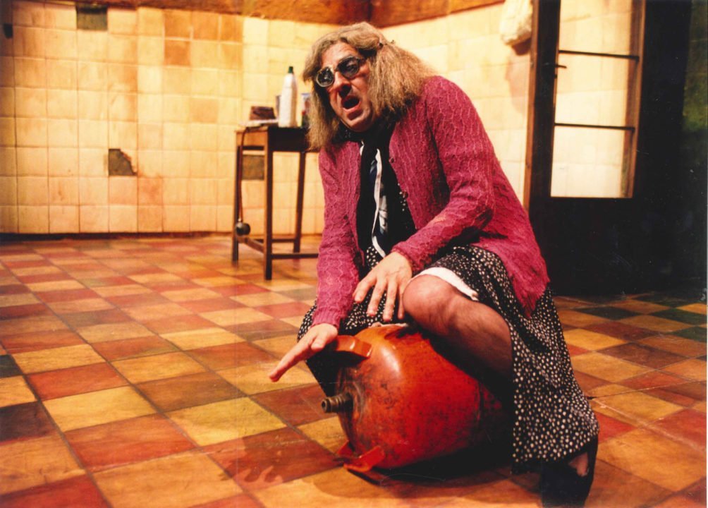 Doble sesión con Manuel Monteagudo y ‘Taí Viginia’ en el teatro municipal