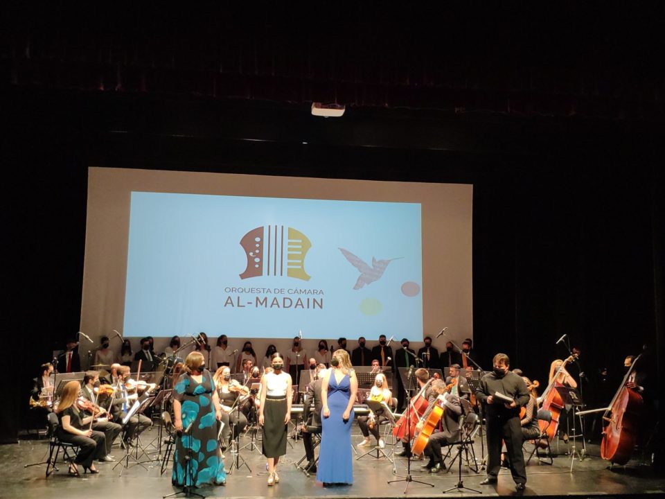 La orquesta Al Madain aprueba con nota su puesta de largo