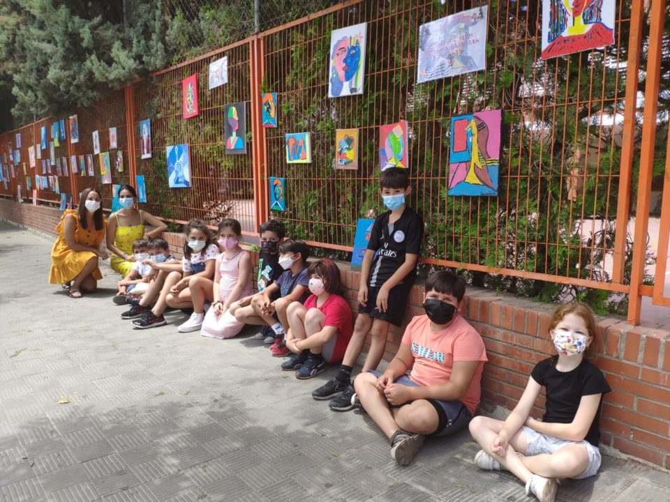 El arte sale a la calle para homenajear la pintura de Picasso