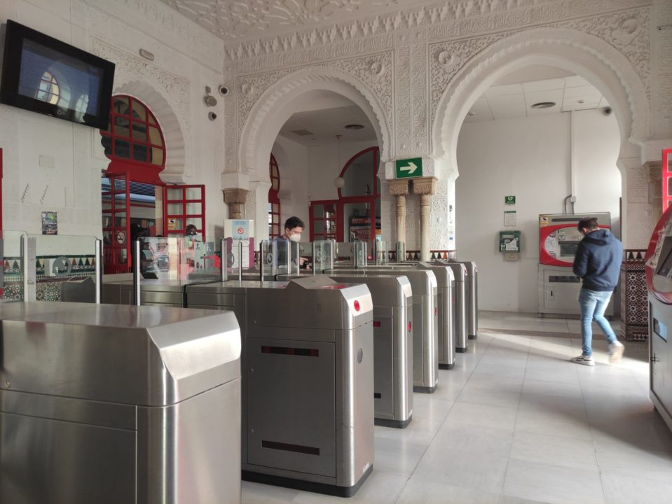Renfe licita la gestión de espacios comerciales en Dos Hermanas