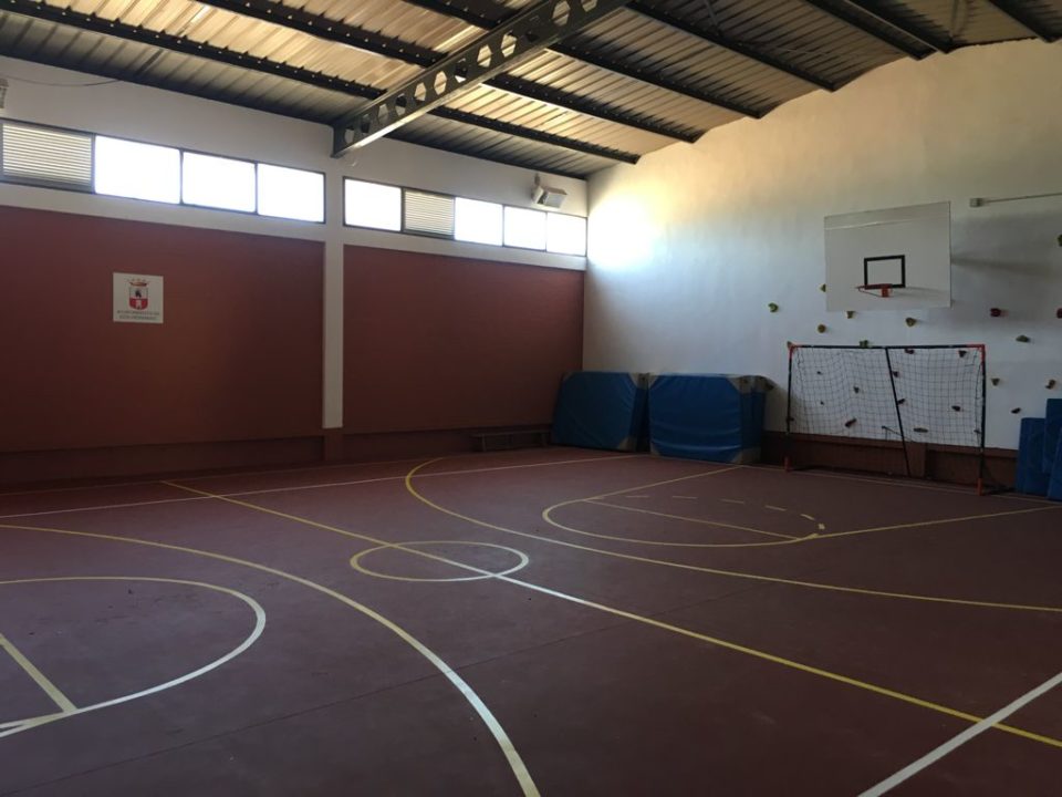 Esfuerzo continuo para el mantenimiento de los centros escolares
