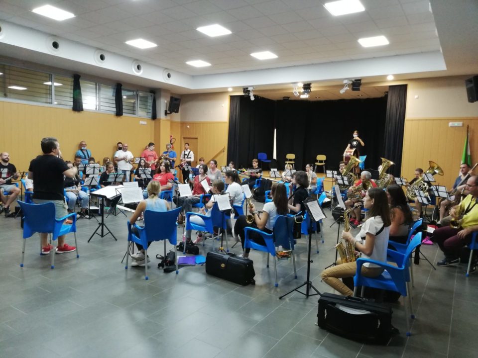 Una vuelta al mundo musical en Entrenúcleos