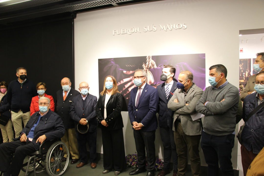 Exposición documental y fotográfica del Gran Poder en La Almona