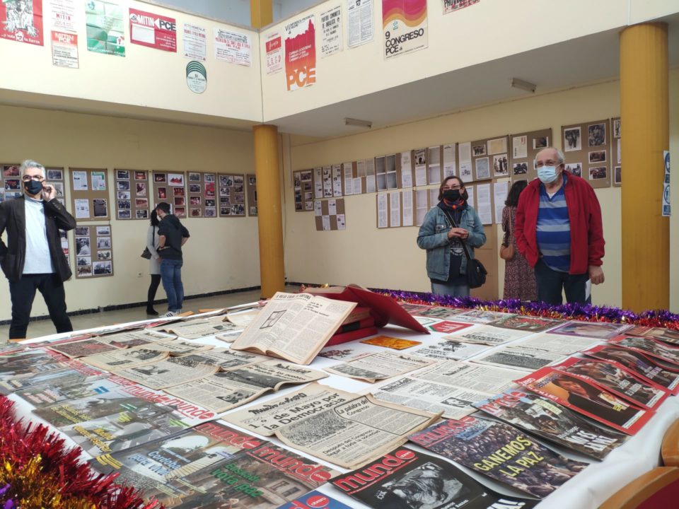 Exposición y conferencias por los cien años del Partido Comunista