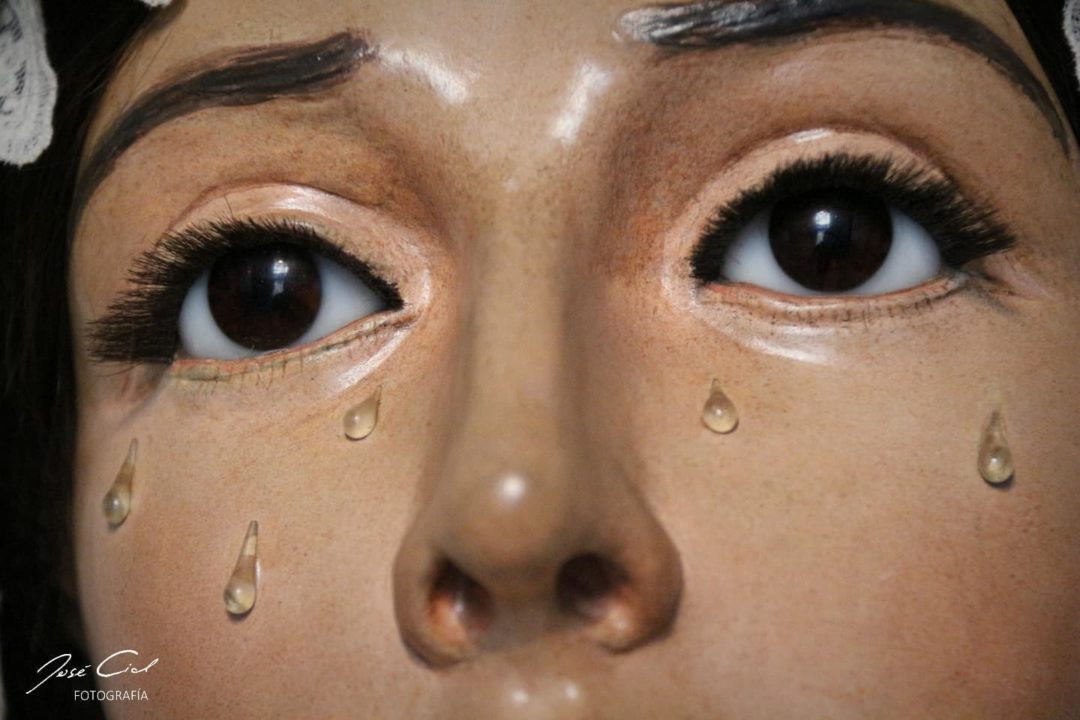Cultos a la Virgen del Amor y Sacrificio