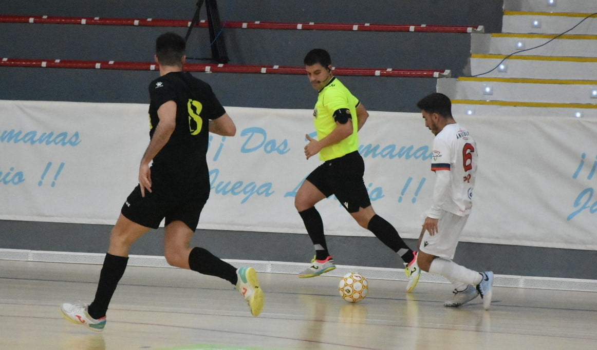 Plantó cara hasta el final al actual líder del Grupo V de 2ª B
