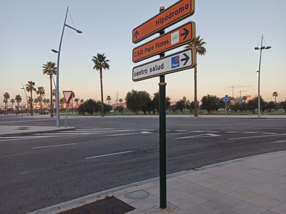 A licitación una nueva plaza con aparcamientos en Entrenúcleos