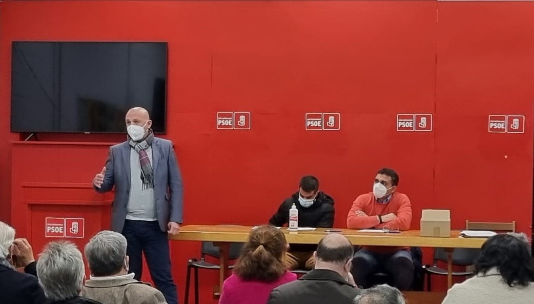 La ejecutiva local del PSOE se adapta a los nuevos tiempos