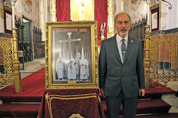 Una cruz de guía ilustra el cartel de La Levantá