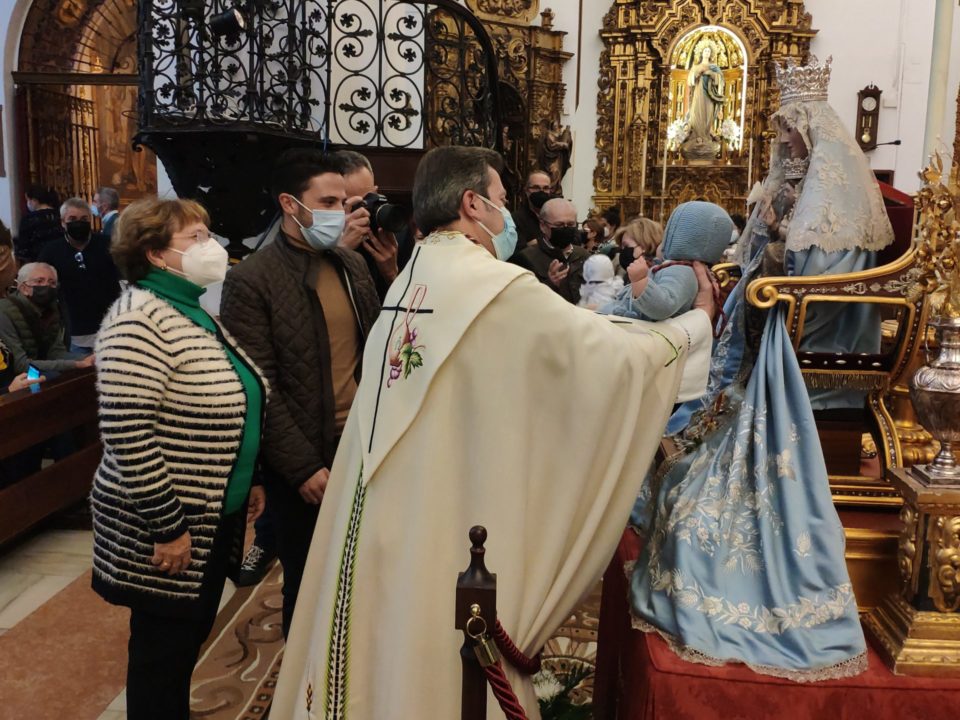 Presentación de niños en Valme y Prendimiento