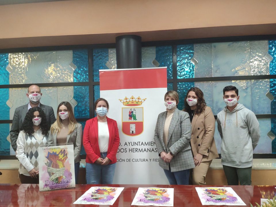 El Colegio La Compasión revive su historia con un musical