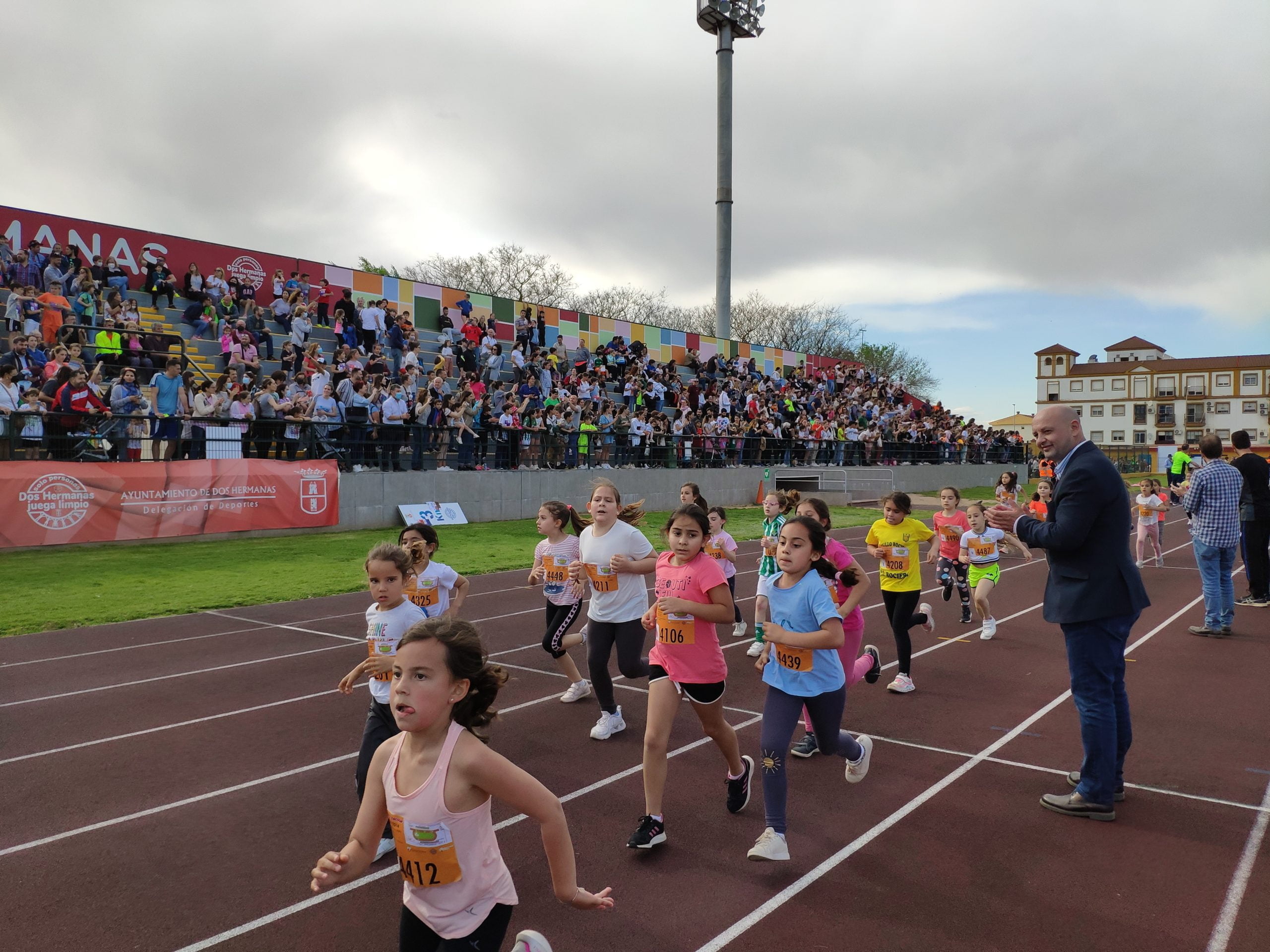 La Carrera Escolar congregó a más de 3.000 escolares en su vuelta