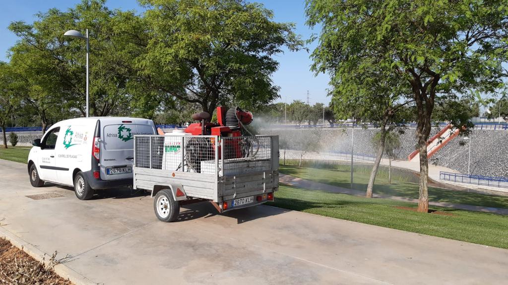 La fumigación masiva de mosquitos se intensifica contra el Virus del Nilo