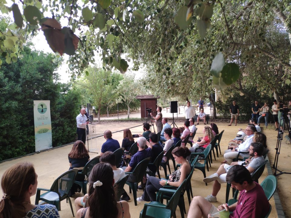Entrega de premios de tres concursos de arte y juventud en la laguna