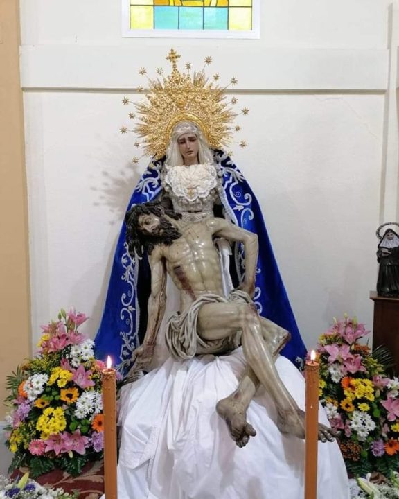 Amargura vuelva a su capilla tras las obras