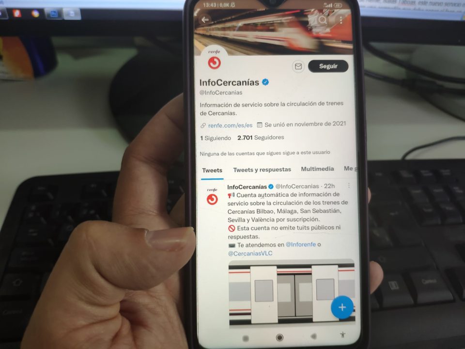 Servicio de avisos de Cercanías por mensaje directo de Twitter