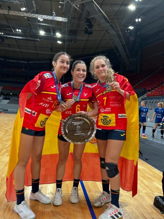 Jugadores quinteños consiguen oro y plata en citas europeas