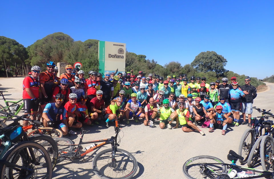 La X Marcha Cicloturista a Sanlúcar se celebró con éxito