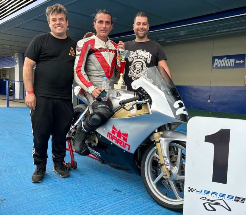 Notable presencia local en el circuito de Jerez