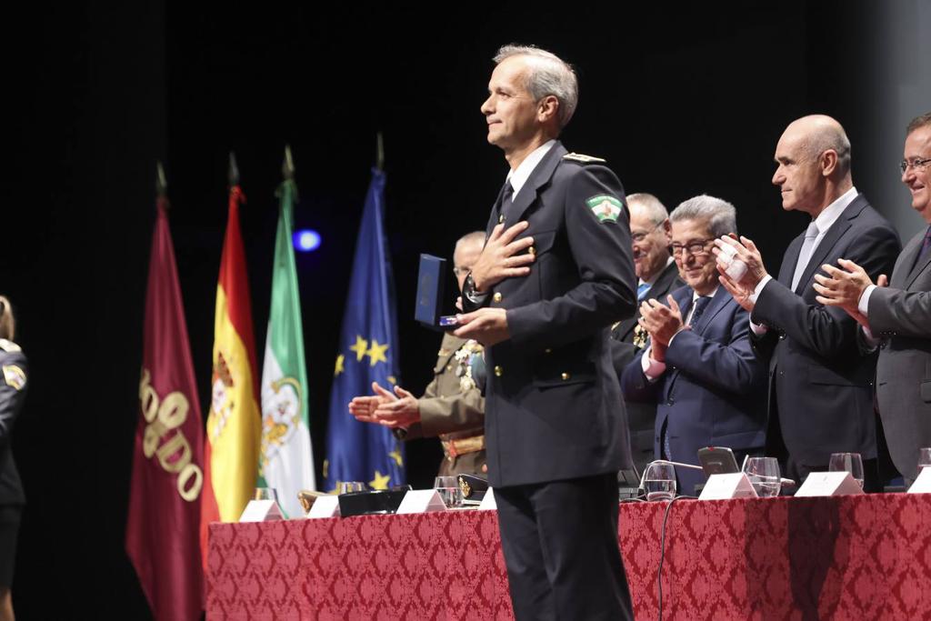 La Policía Local de Sevilla reconoce a Francisco Monge Núñez