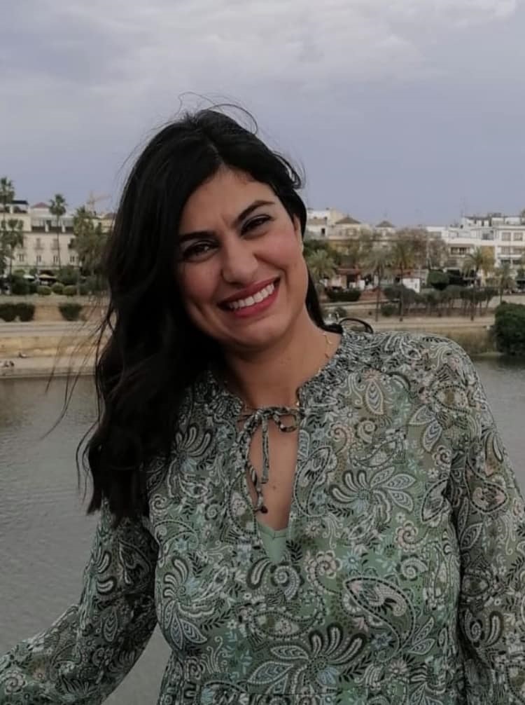 Gemma María Romero Postigo, exaltadora de las Cruces de Mayo