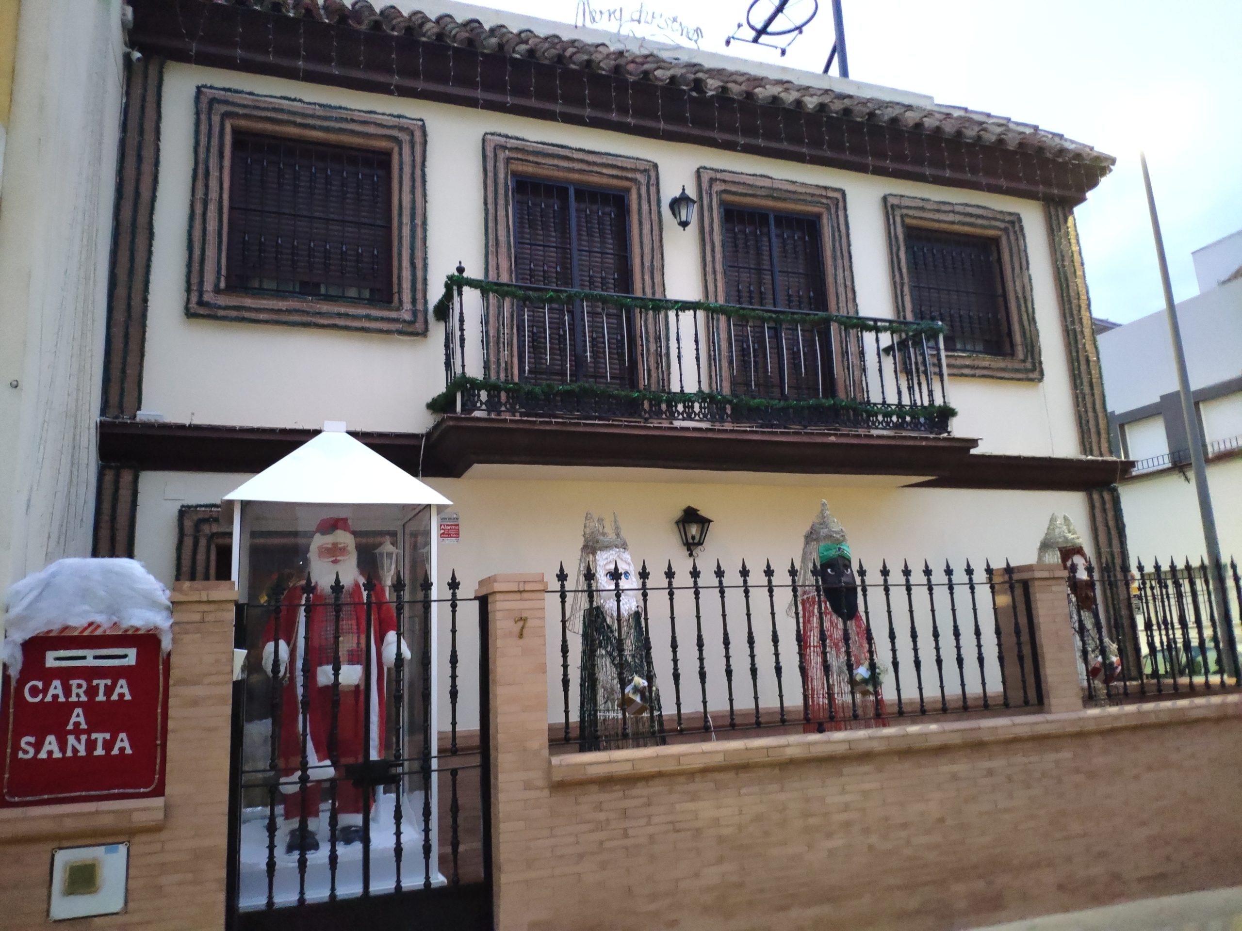 Casa Chimo vuelve por Navidad con cambios en la decoración