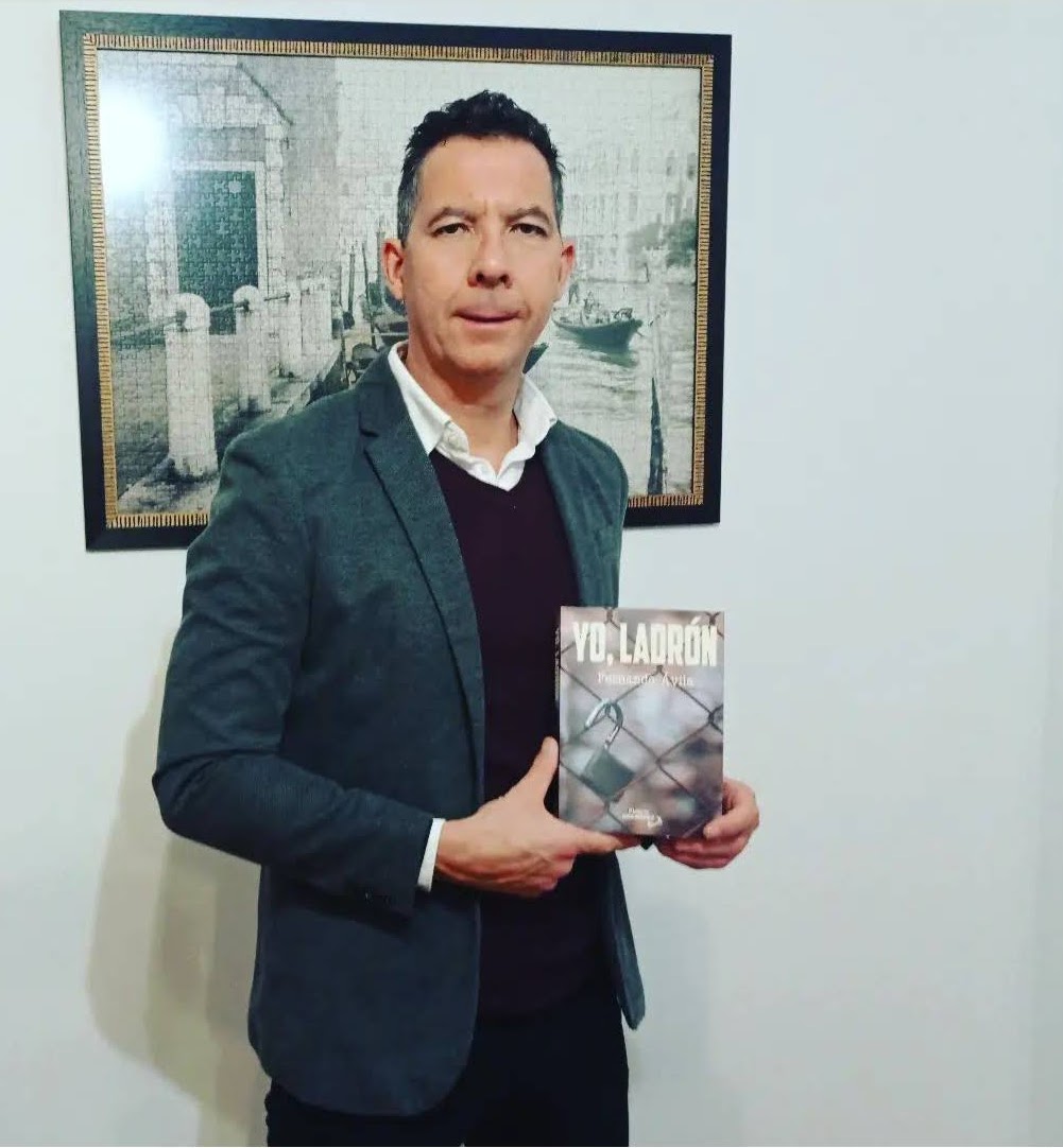Fernando Ávila se consagra en el thriller con su tercera novela